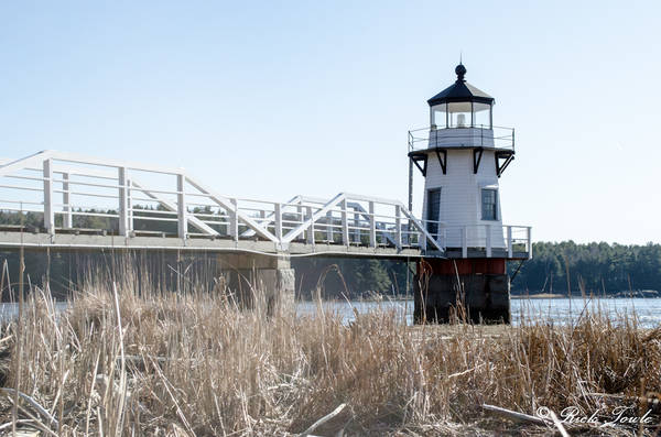 Doubling Point Lighthouse